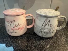 2er Set Tassen Mr. & Mrs. mit Löffel und Deckel neu