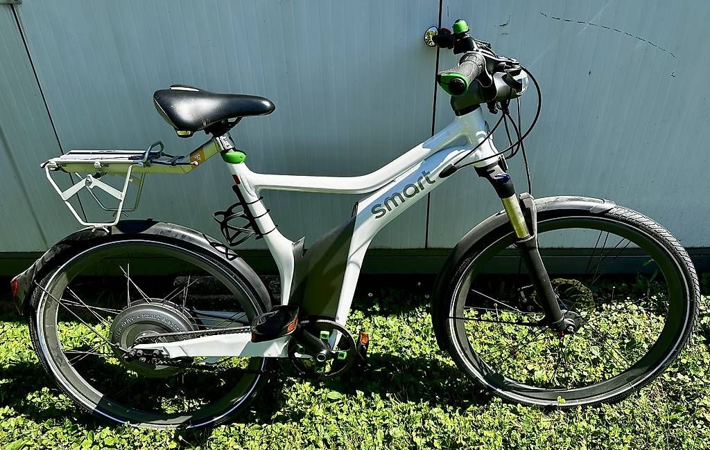 Velos: E-bike Smart colore bianco  – Gebraucht aus Caslano von giu_h872