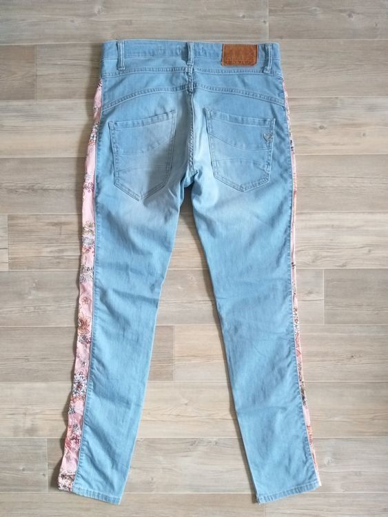 Please Jeans Jeans: Jeans PLEASE    Taille / Grosse S ..... – Usato da Cossonay-ville venduto da Super-Price-Quality 3