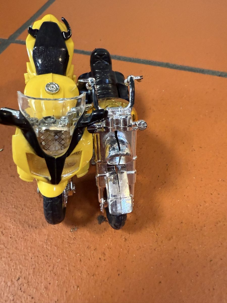 Giocattoli: Spielzeug Motorräder – Usato da Zürich venduto da amicitia_77