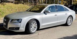 Audi A8 4.2 TDI V8 350 CV