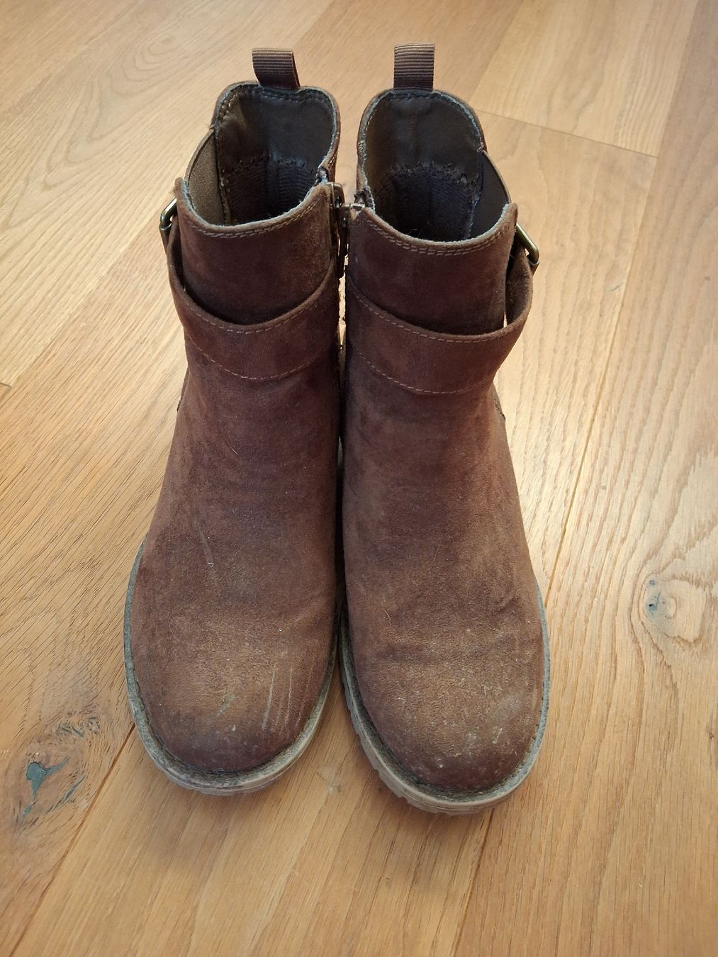 Chaussures filles: Herbststiefel gr 36 braun  – D'occasion à Roggliswil par buechi82