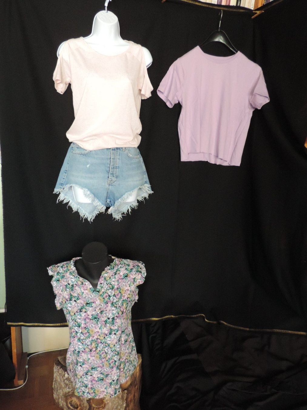 Lotti di vestiti: 3 ensembles jeans d'été – Usato da Genève venduto da Axelle333 1