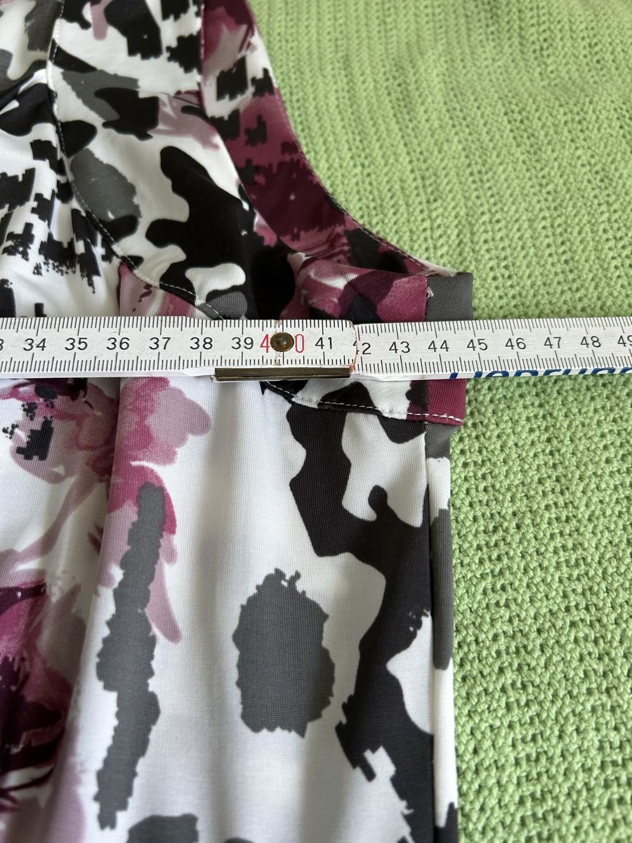 Vestiti: Elegandes Sommerkleid – Usato da Rüti ZH venduto da Masken 4