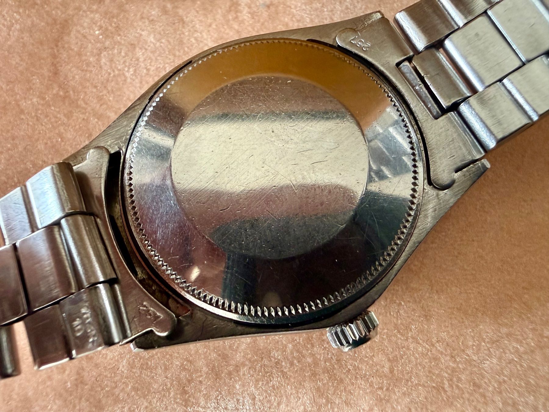 Rolex Orologi: ROLEX Oyster Perpetual, Ref.1002, 34mm, Automatic, with box – Usato da Le Mont-sur-Lausanne venduto da LycaGallery 5