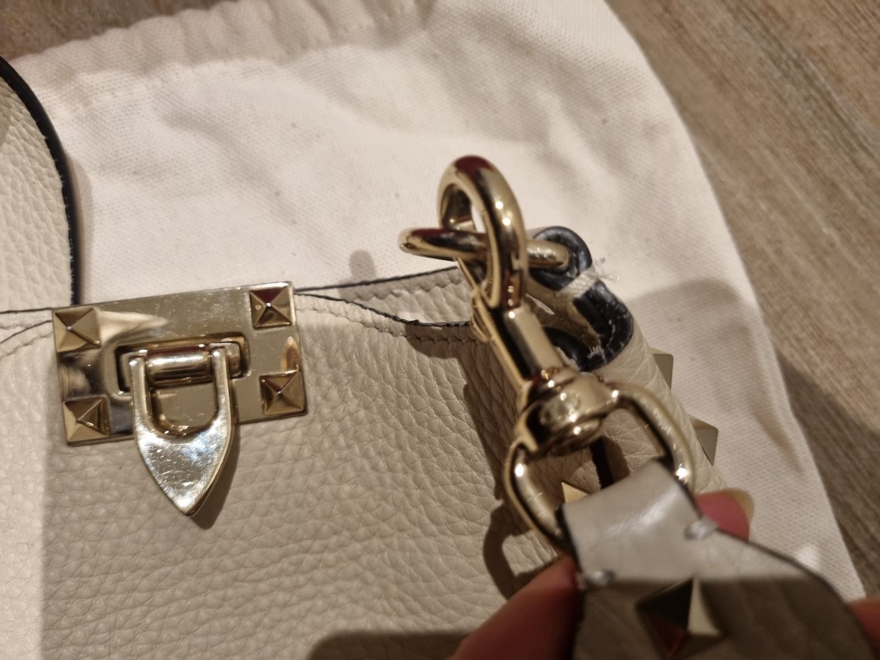 Valentino Taschen für Damen: Valentino Garavani Rockstud Hobo Small – Neu (gemäss Beschreibung) aus Uerkheim von Pod23 3