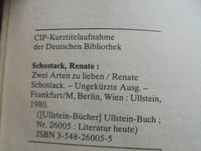 Libri: Zwei Arten zu lieben: Renate Schostack – Usato da Hinwil venduto da Glasperlen 1