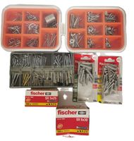 Diverse Schrauben und Dübel in Sets