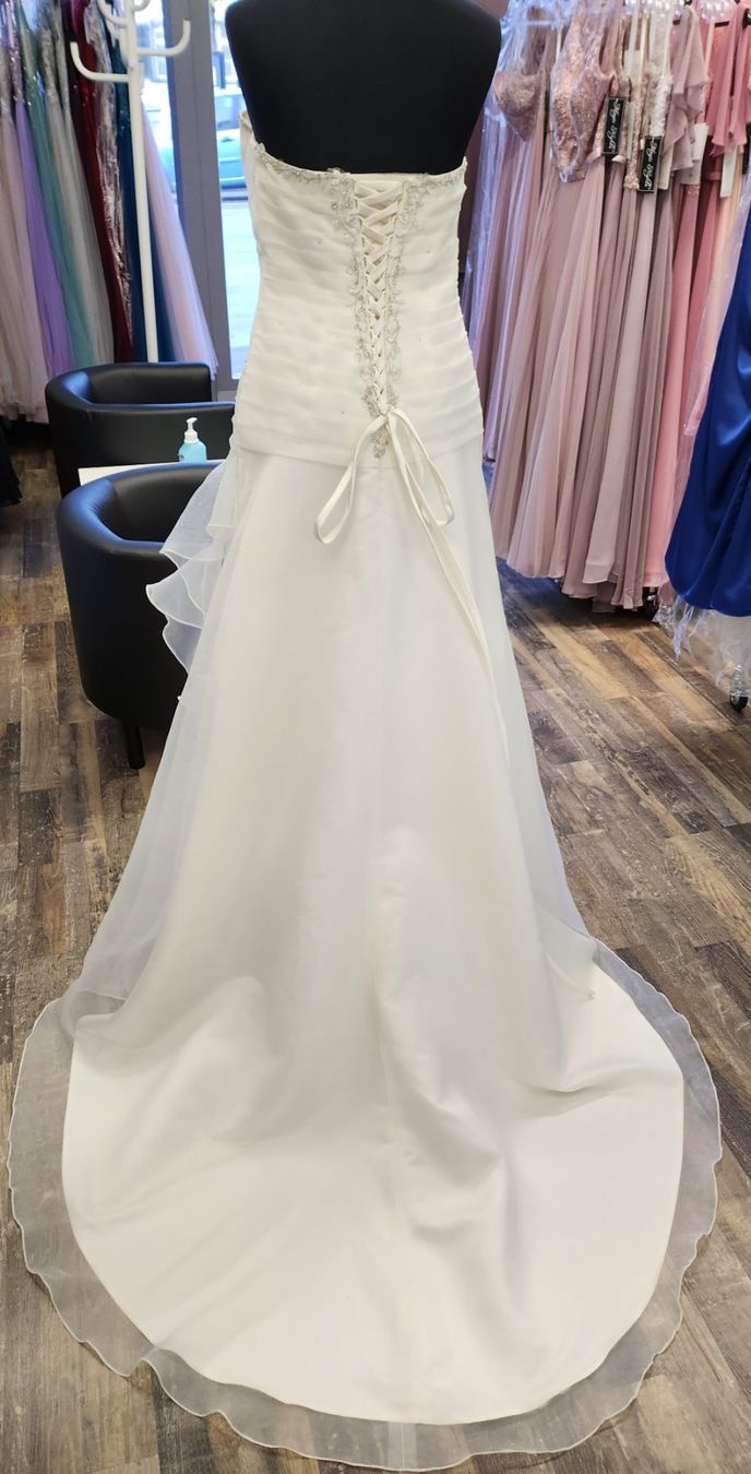 Vestiti: Brautkleid – Nuovo (secondo la descrizione) da Uster venduto da VMT. 2