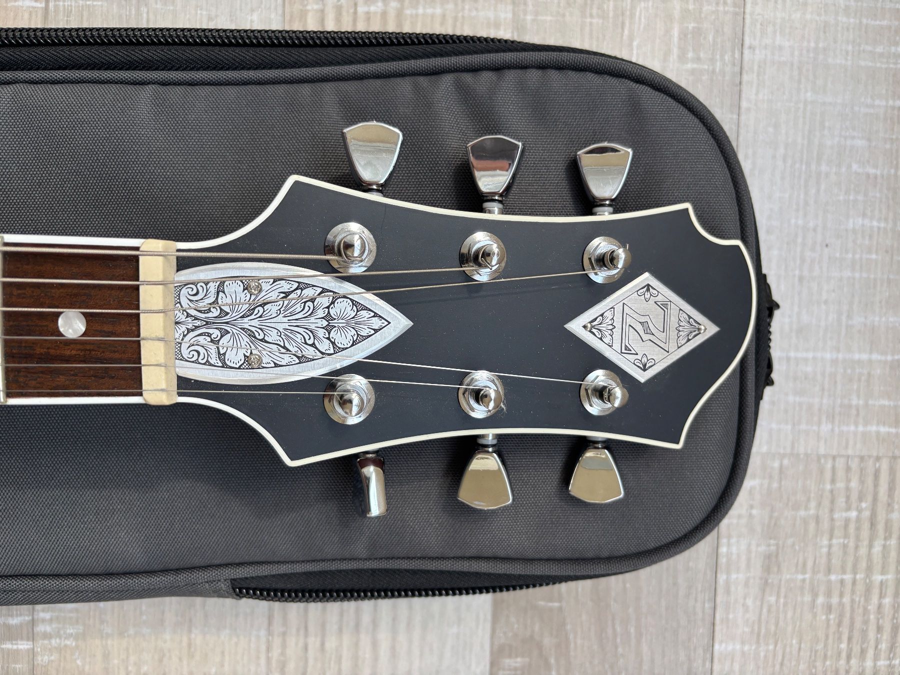 Strumenti musicali: Zemaitis C22MF – Nuovo (secondo la descrizione) da Visp venduto da Toro6 4