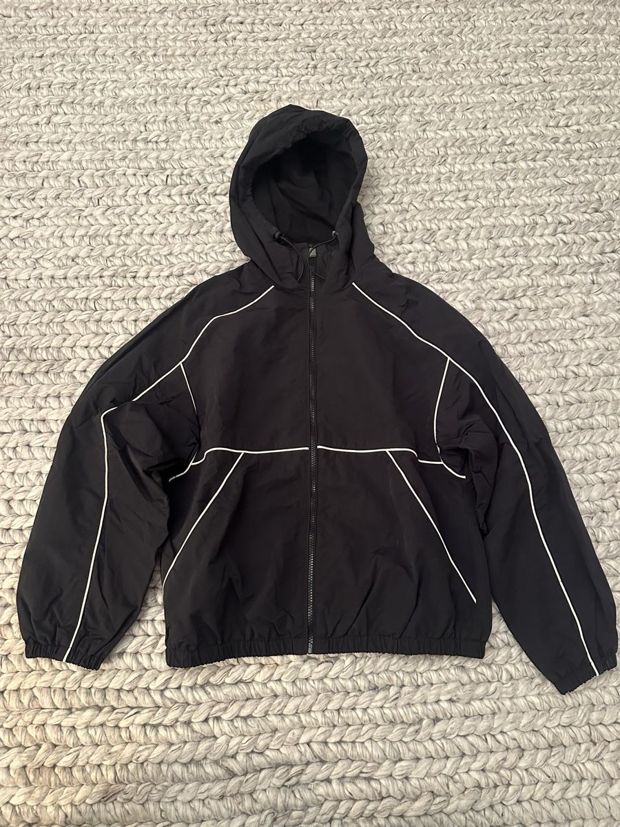 Bershka Giacche: Bershka Windbreaker, Gr. XS – Usato da Willisau venduto da Fredy_08