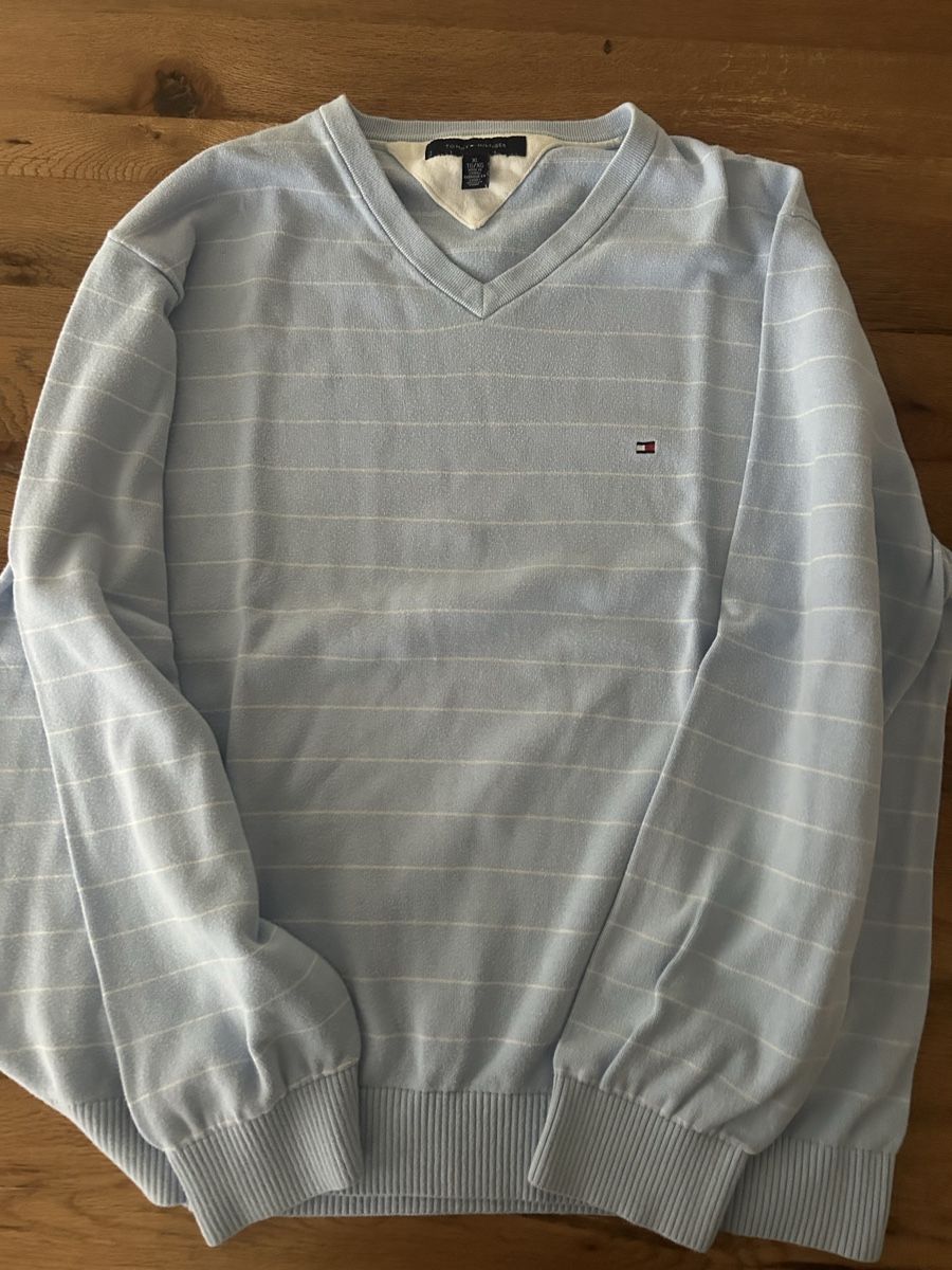 Tommy Hilfiger Maglioni & Felpe: Hellblau gestreifter Tommy Hilfiger Pulli – Nuovo (secondo la descrizione) da Winterthur venduto da nov_wgx2 2