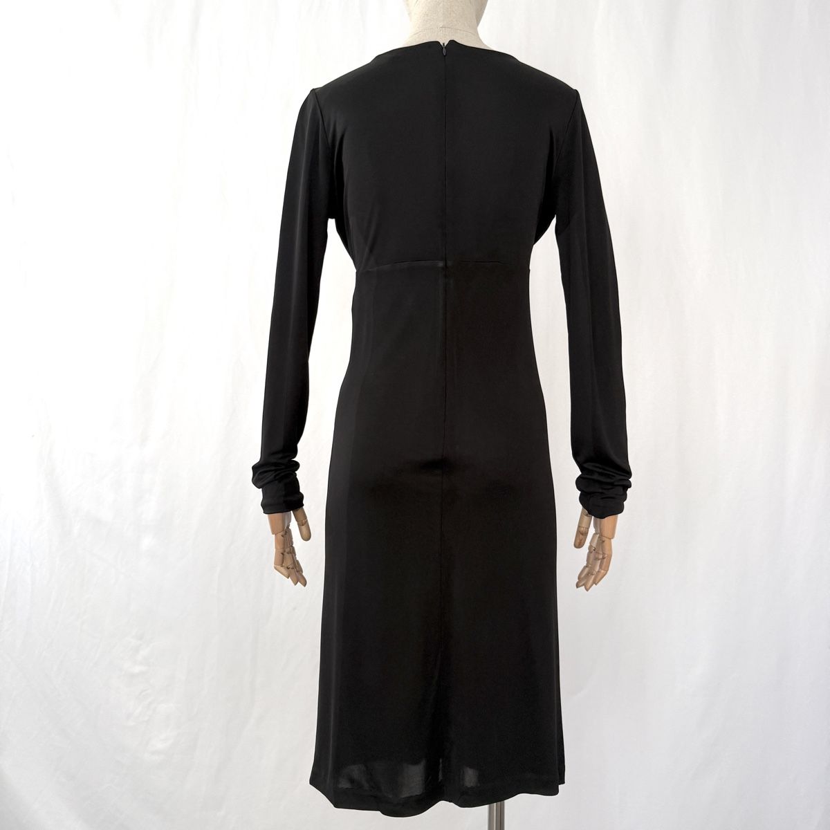 Diane von Furstenberg Robes: DIANE VON FURSTENBERG Black Dress – Neuf (Voir description) à Emmen par Nightingale_2022 3