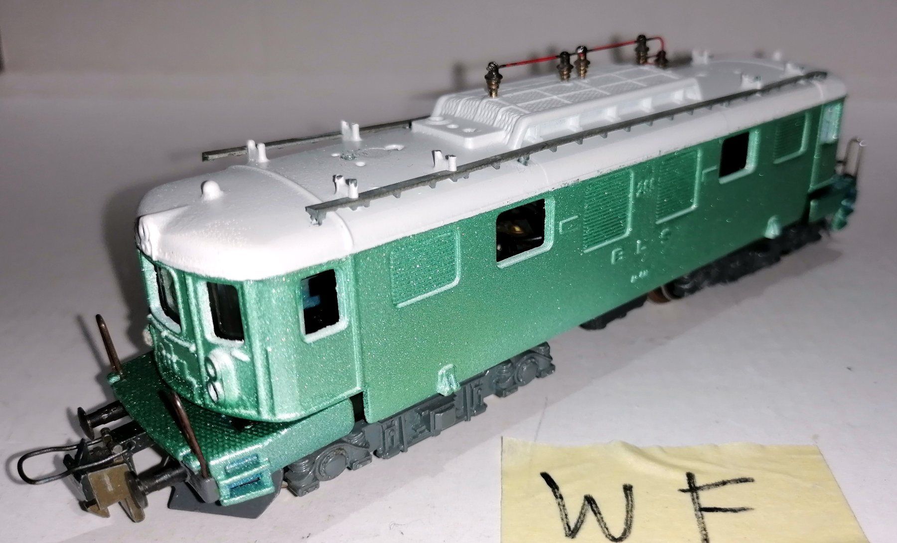 Trix Modelleisenbahnen: WF) Trix Express BLS, Hell-grün, Revidiert – Gebraucht aus Brittnau von Regina35