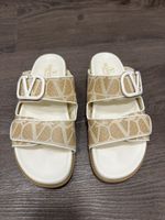 Valentino Garavani Slippers 41size, as new
