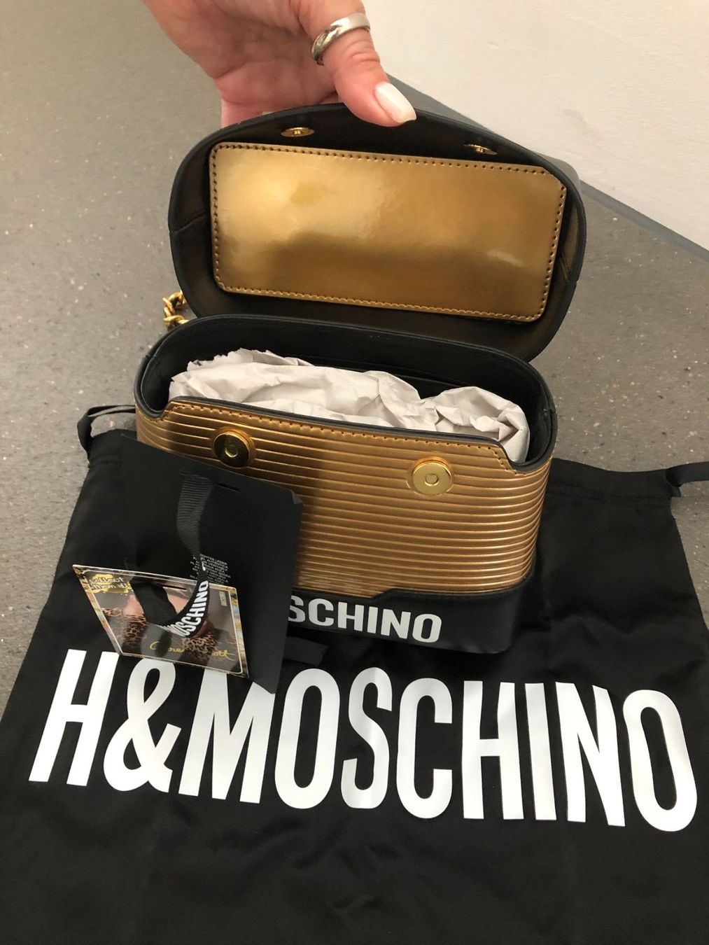 Moschino Borse da donna: Handtasche Sammlerstück – Nuovo (secondo la descrizione) da Zug venduto da nike22 1