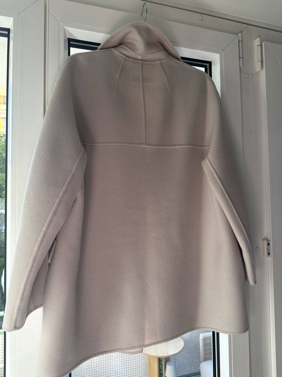 Max Mara Giacche: Puderfarbige MaxMara Long Jacket – Nuovo e nell'imballaggio originale da Zürich venduto da Chez_Dali 5