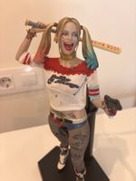 DC Suicide Squad - Harley Quinn 1/6 th Scale Figure 28cm