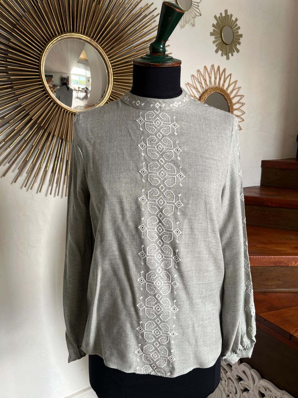 Zara Camicette: Blouse brodée de ZARA, neuve/XS – Nuovo e nell'imballaggio originale da Seiry venduto da vanille08 1