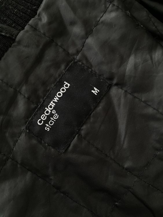 Giacche: Schwarze Lederjacke mit Kapuze, Grösse M - Herbst 🍂 – Usato da Basel venduto da sch_v6nl 3