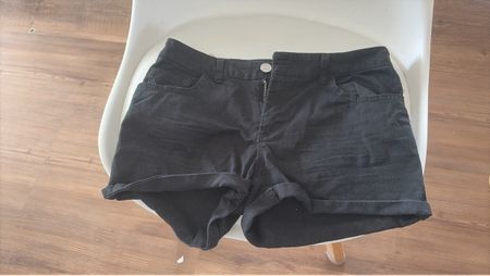 Coole schwarze Jeans Shorts Gr. S /34 