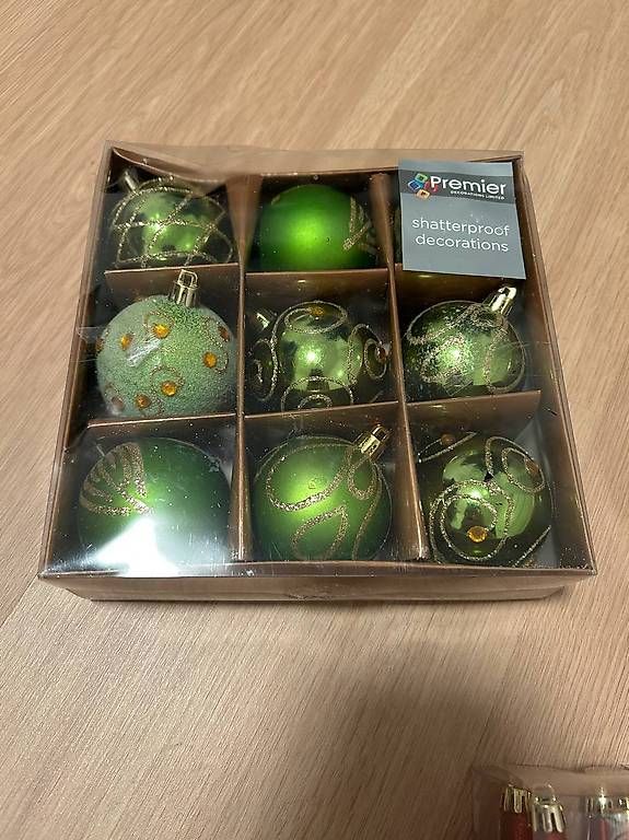 Tutte le decorazioni: Grosses Weihnachtskugeln Set bruchsicher / neuwertig – Nuovo (secondo la descrizione) da Zürich venduto da mozii 3