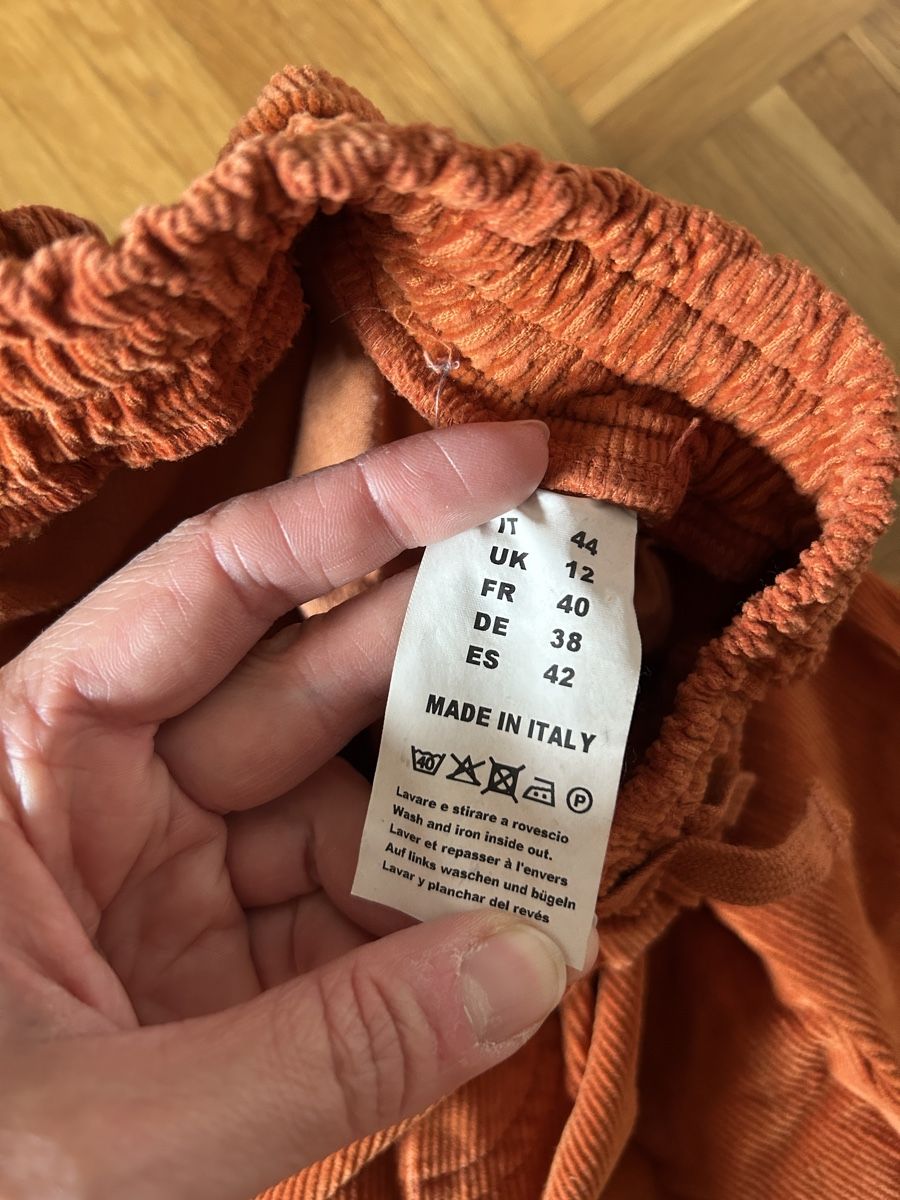 Pantaloni: Damen Kordhose – Usato da Zürich venduto da Elecar 1