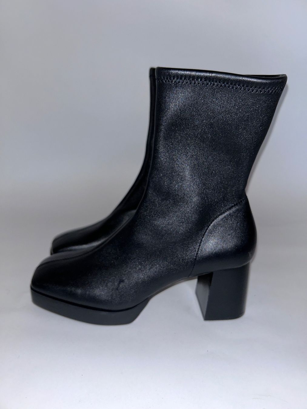 Other Stories Scarpe da donna: & Other Stories Lederstiefel – Nuovo (secondo la descrizione) da St. Gallen venduto da look-twice 1