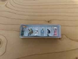 Figurines Preiser 12136 personnes assises HO 1:87 neuf