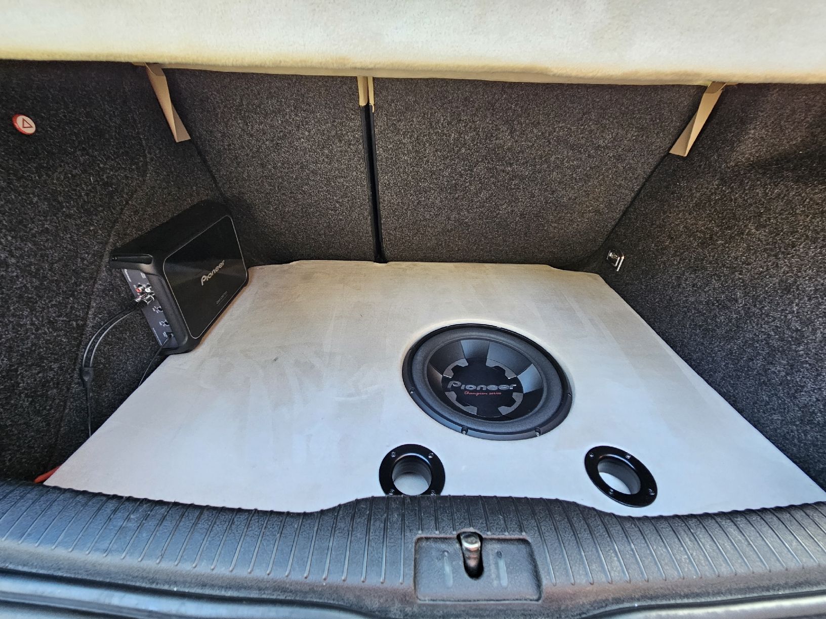 VW Automobili: Golf 4 GTI – Usato da Niederteufen venduto da mic_q2wy 5
