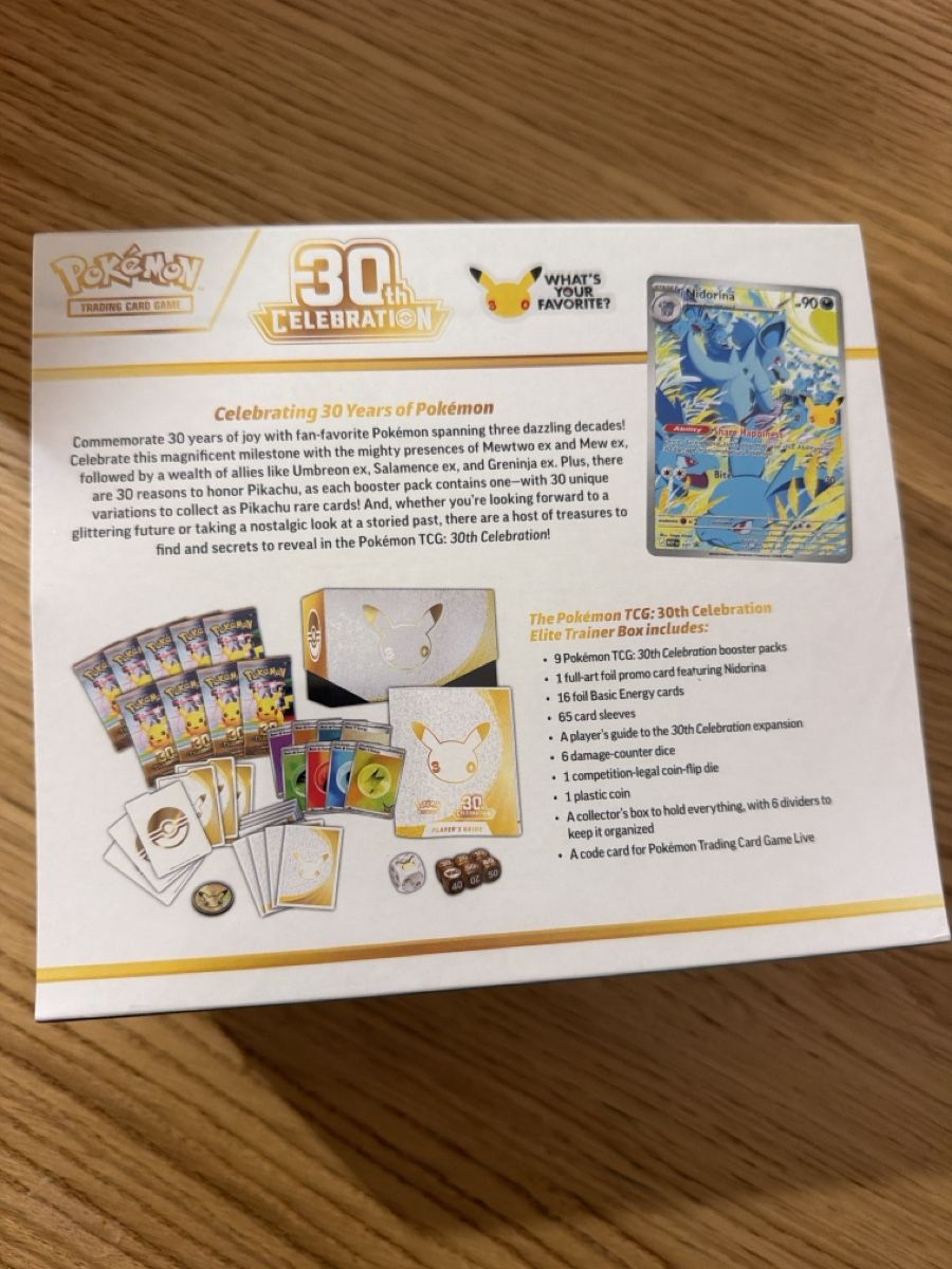 Karten: Pokémon TCG 30th Celebration Elite Trainer Box & Bundle – Neu und originalverpackt aus Aarberg von Ditabln 2