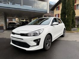 Kia Rio 1.0 T-GDI MT