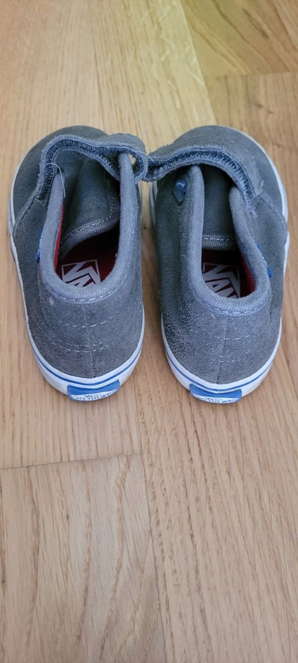 Vans Schuhe für Jungen: Chaussures garçon Vans taille 22 – Gebraucht aus Gland von Mezo81010 1