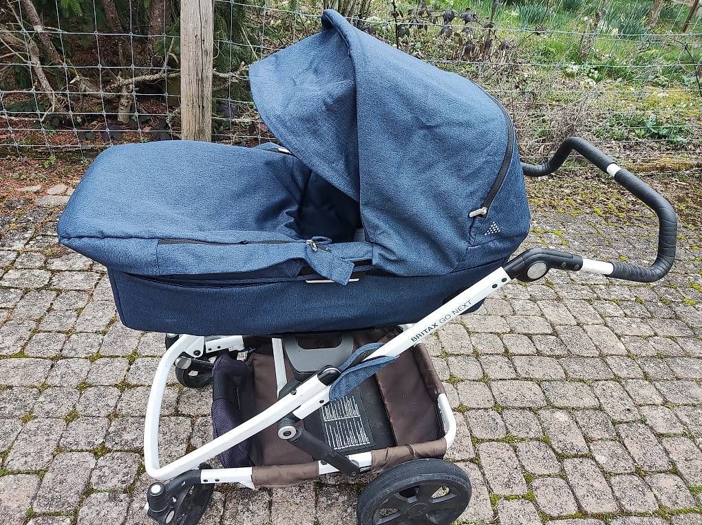 Britax Römer Carrozzine: Britax Go Next Kinderwagen Komplettset – Usato da Frieswil venduto da Schmid-Hu 1