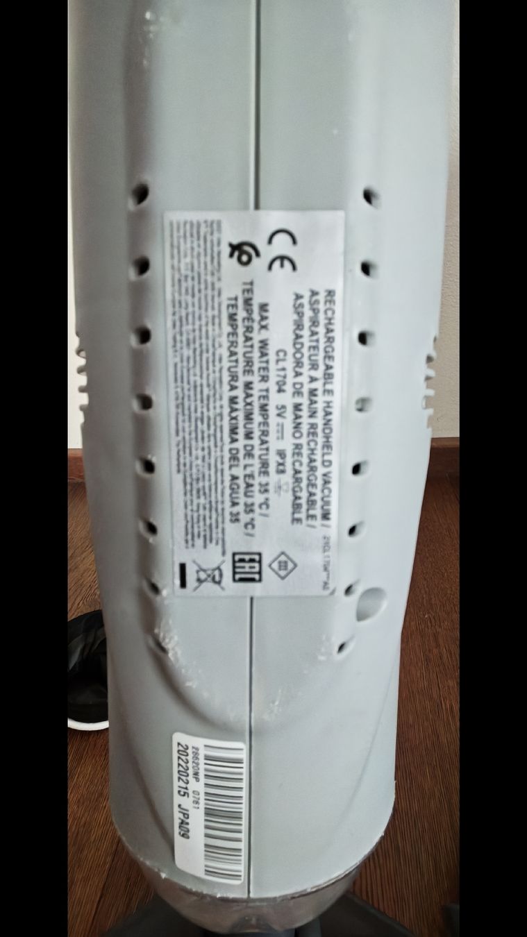 Intex Accessoires de piscine: Intex Akkupoolsauger – D'occasion à Rothenthurm par Djmaxima 3