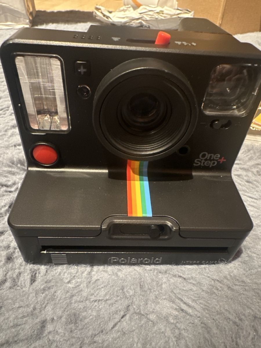 Polaroid Fotocamera: One Step + Polaroid Kamera mit 16 Photos – Usato da Othmarsingen venduto da Crallthene98 3