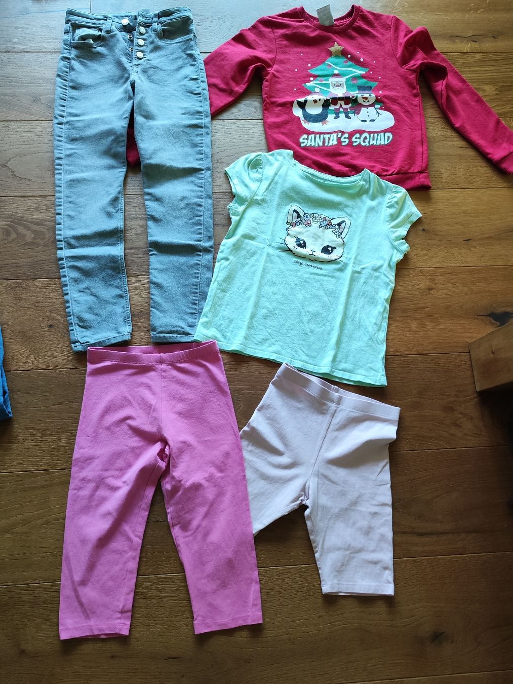 Lotti & Set di vestiti: Mädchen Kleider Paket Grösse 134, 134/140 – Usato da Kriens venduto da Xonox 1