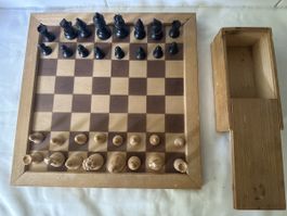 Schachspiel Holz Brettspiel mit Figuren aus Holz