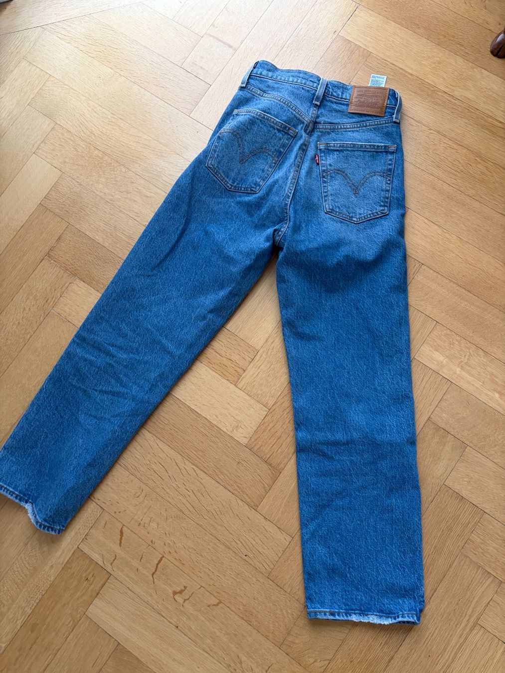 Levi's Jeans: Levi's Jeans Ribcage Straight Ankle – Nuovo (secondo la descrizione) da Bern venduto da sim_g75j 1