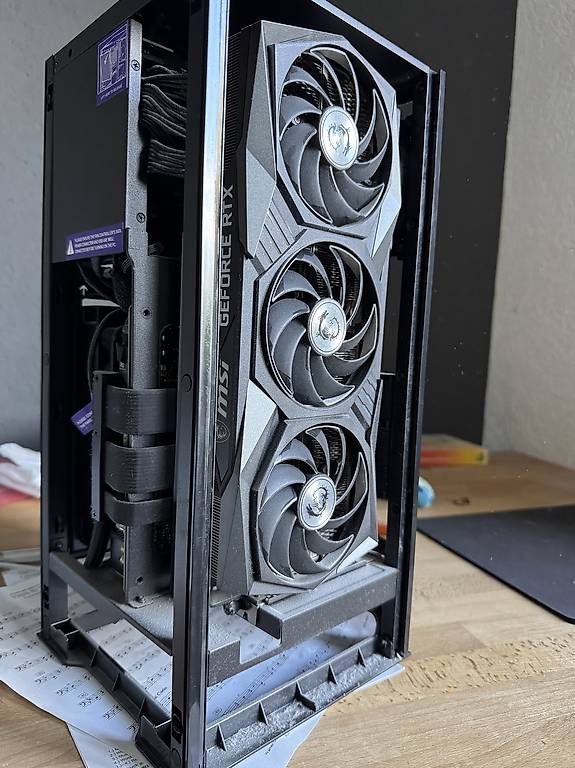 Boîtiers: NZXT H1 Mini-ITX Gehäuse – D'occasion à Lohn-Ammannsegg par Cy_rill2 2