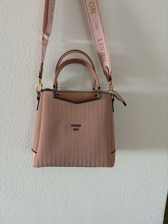 Handtasche Guess rosa mit Schulterriemen