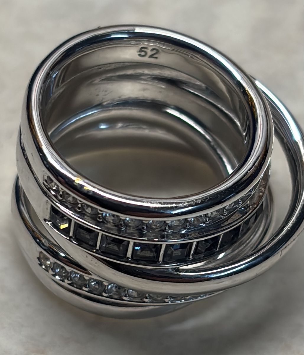 Swarovski Ringe: Swarovski Ring Grösse 52 Neuwertig – Neu (gemäss Beschreibung) aus Bonaduz von Jomby 1