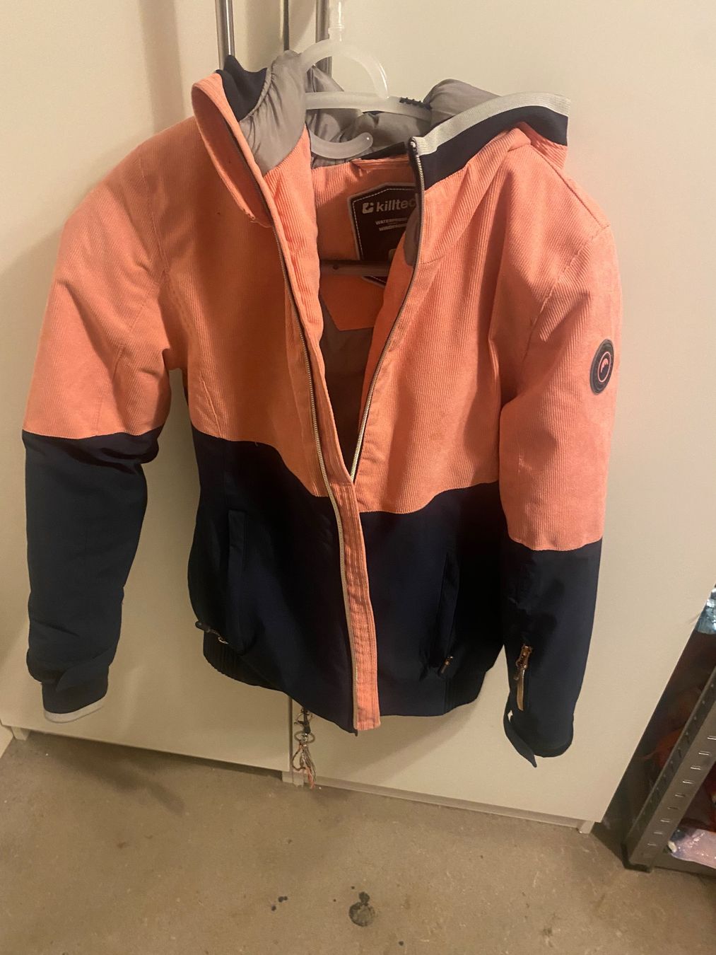 Killtec Giacche & Cappotti: Killtec Winterjacke, Gr. US12 152 – Usato da Pfeffingen venduto da Marc4148 3