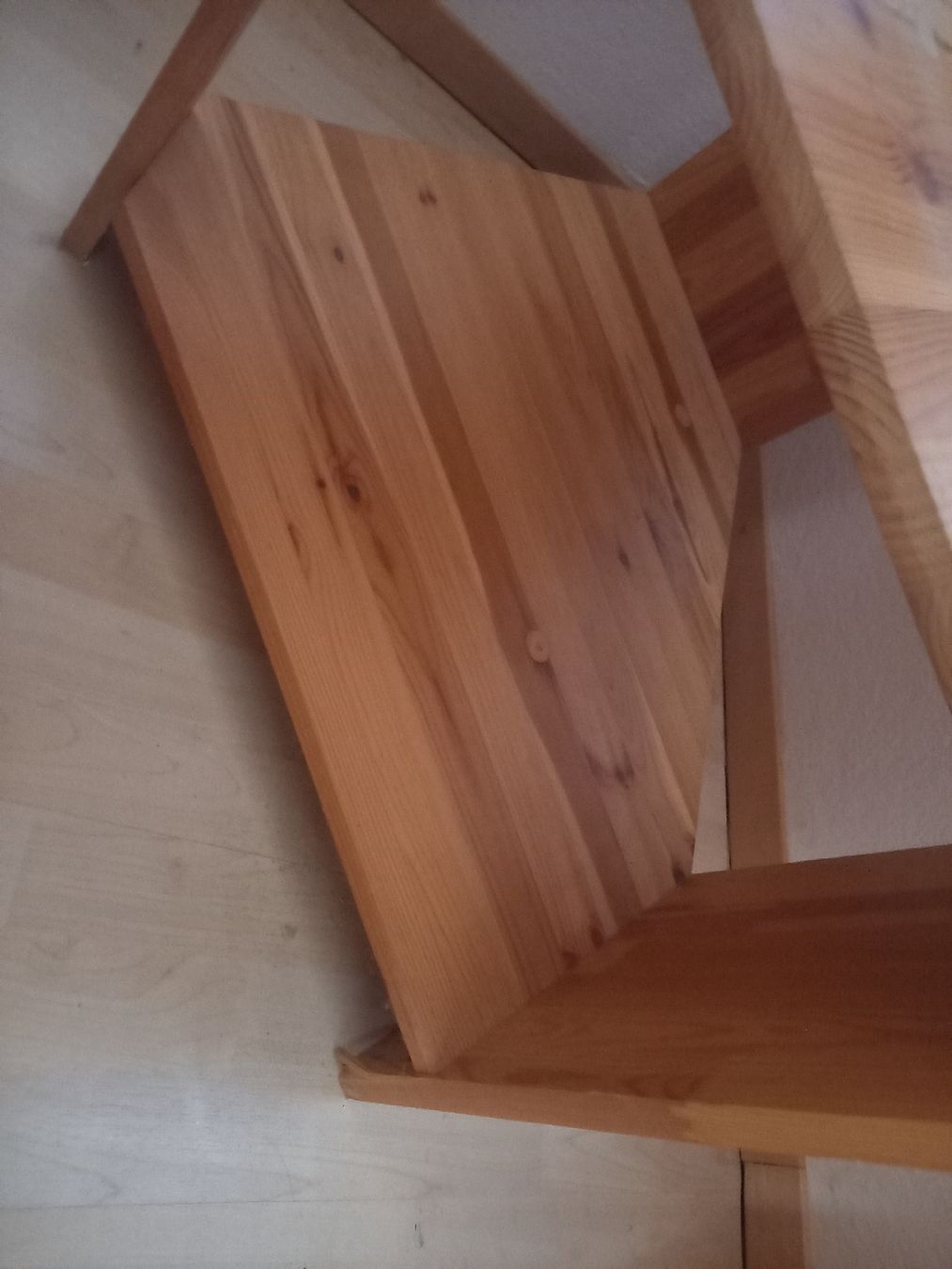 Scaffali: Eckregal – Usato da NIEDERBUCHSITEN venduto da jut_lpv5 5