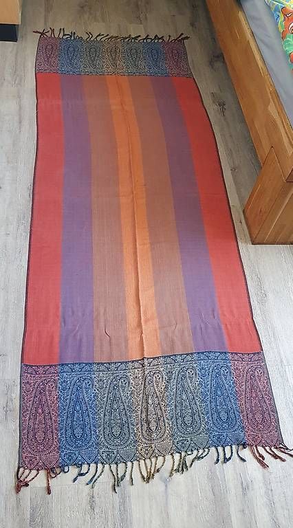 Foulard & Sciarpe: Très grande Echarpe Himalaya – Usato da Servion venduto da meno999 2