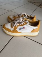 Baskets Autry taille 38