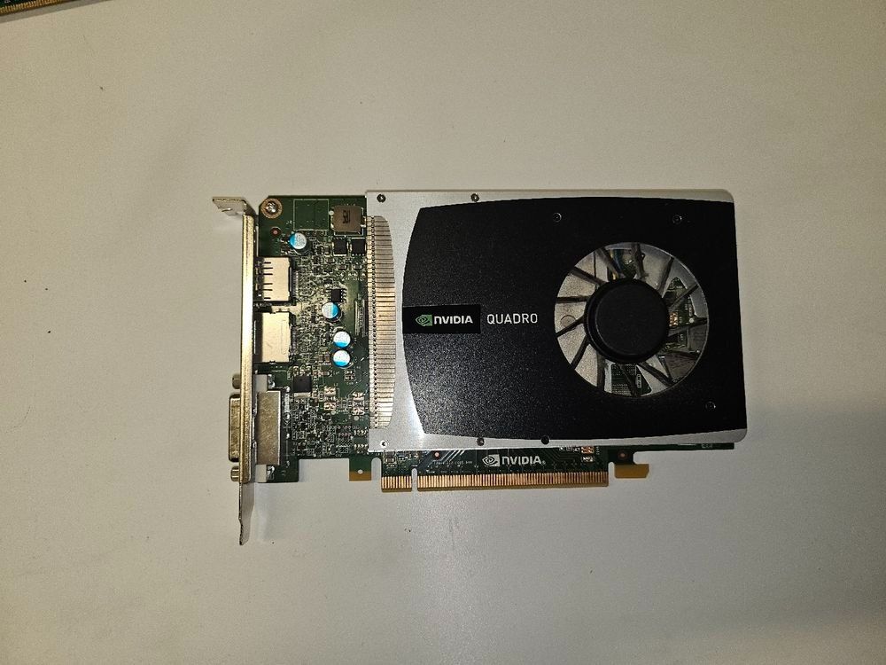 Nvidia Schede grafiche: NVIDIA Quadro 2000 – Usato da Zürich venduto da M-CityB