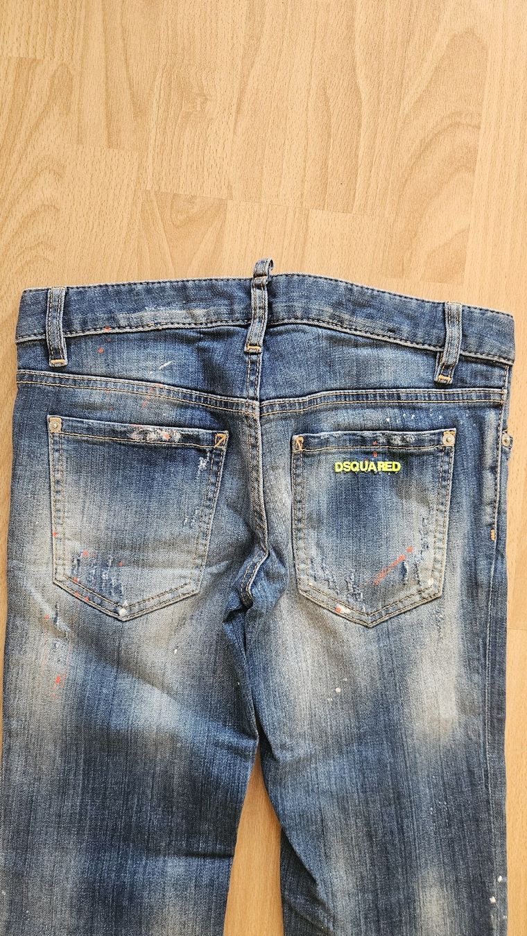 Dsquared2 Jeans: DISQUARED2 Jeans 38 (IT) – Usato da Rheinfelden venduto da DHS 7