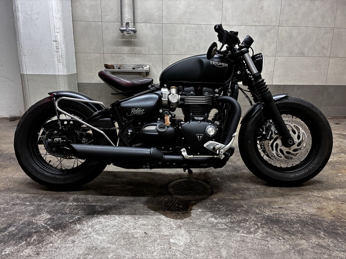 Altro: Triumph Bobber Black – Nuovo (secondo la descrizione) da MUTTENZ venduto da gfe_bdd9 4