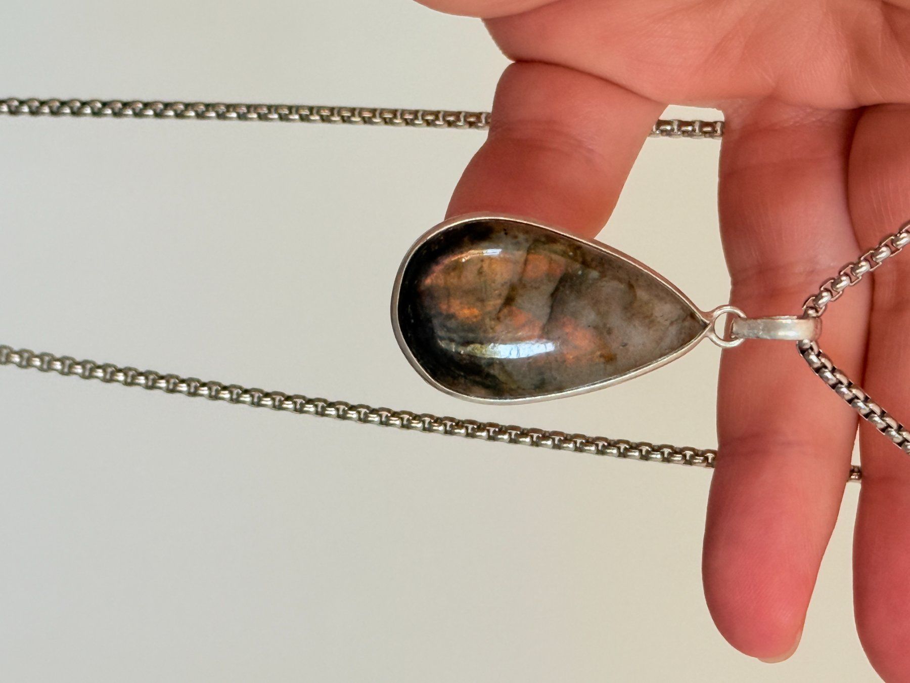 Ketten: Collier avec labradorite - Élégant & Naturel! – Neu und originalverpackt aus Genève von AWWA 6